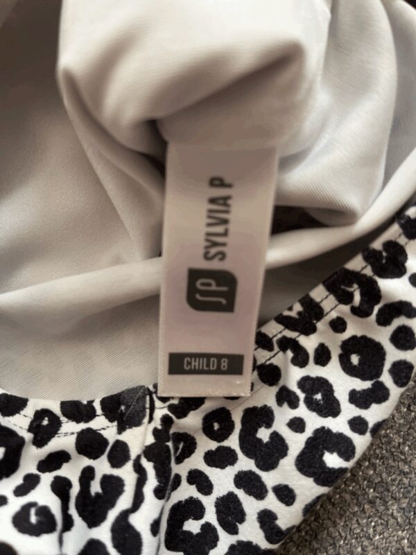 Sylvia P, M (7 - 8) - Image 2
